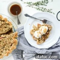 Brown Sugar Apple Pie with Oatmeal Thyme Crumble