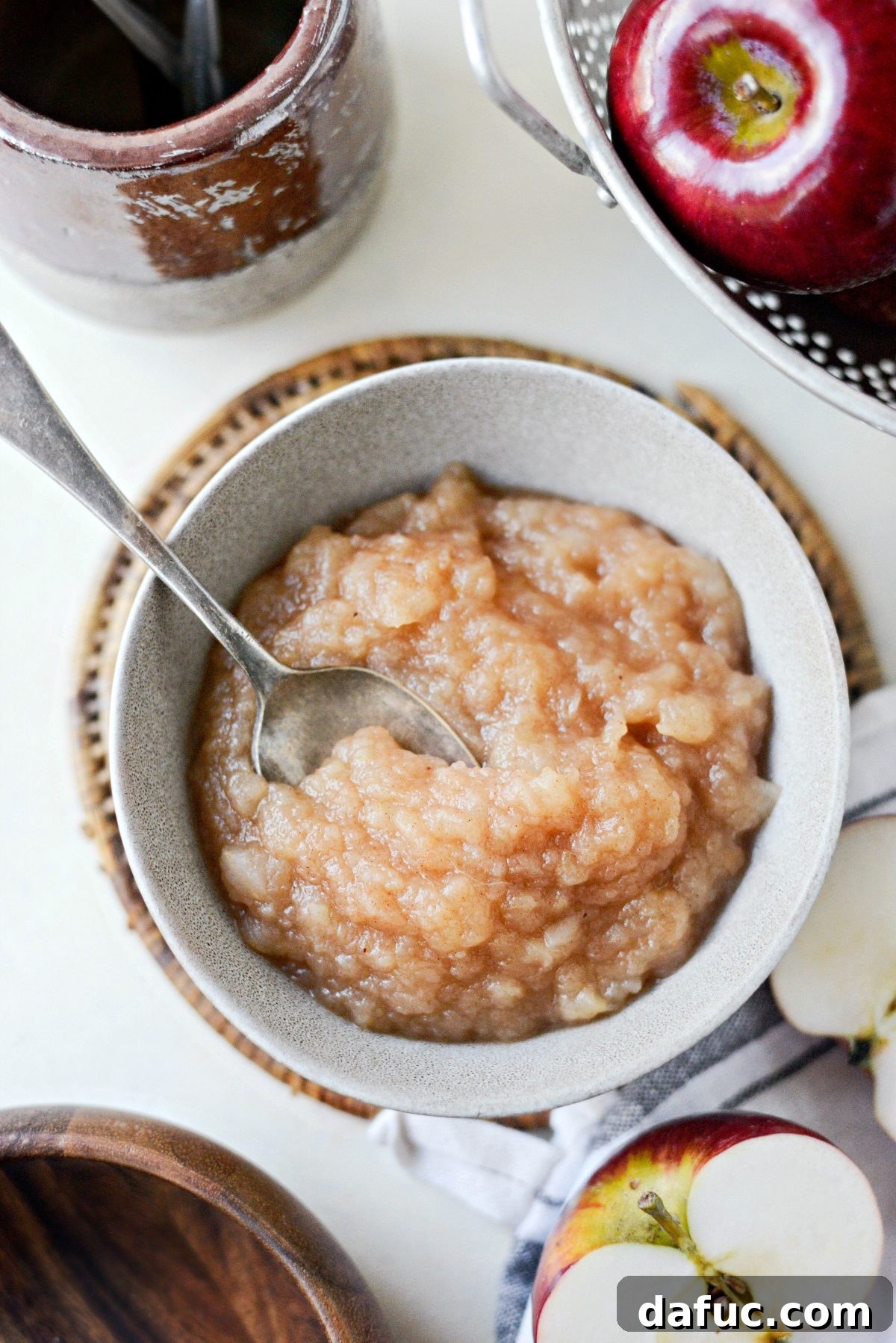 Naturally Sweetened Skillet Applesauce: A delightful, quick, and easy homemade treat.