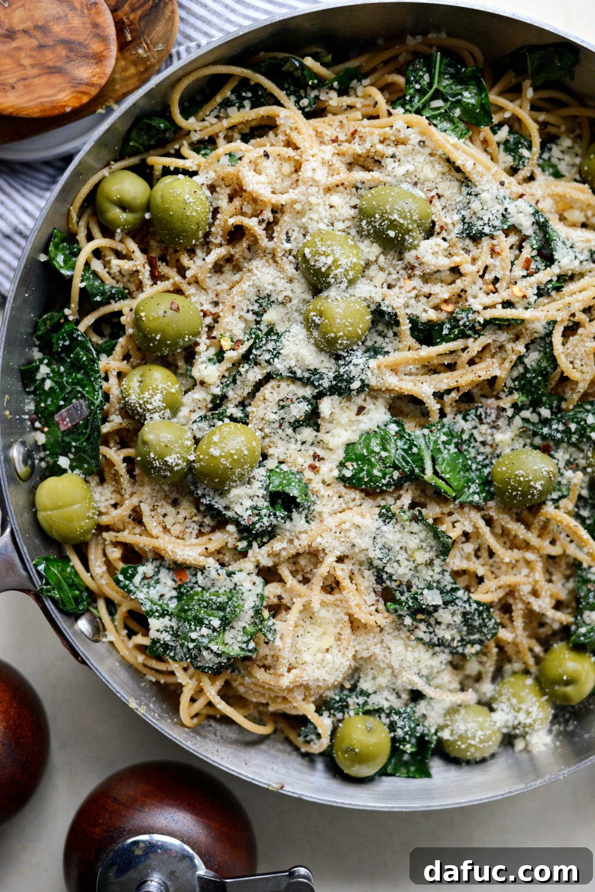 Tangy Lemon Kale Spaghetti with Olives and Parmesan 2 Lemon Parmesan and Kale Spaghetti with Olives - Main Dish