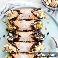 Easy Cannolis - Italian Dessert