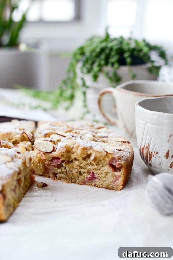 Luscious Rhubarb Almond Bake 25 Beautifully baked Rhubarb Almond Cake