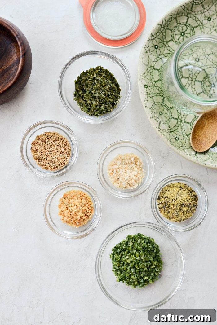 Garlic Herb Seasoning - SimplyScratch.com #homemade #spiceblend #seasoning #fromscratch