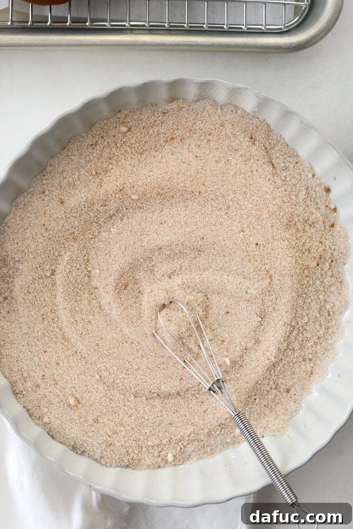 Harvest Apple Doughnut Delight 20 combine cinnamon, apple pie spice and sugar
