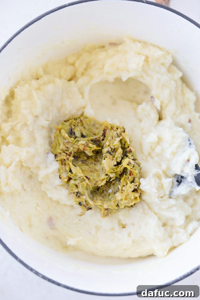 Colcannon Irish Comfort Mash 21 add roasted garlic and leek puree