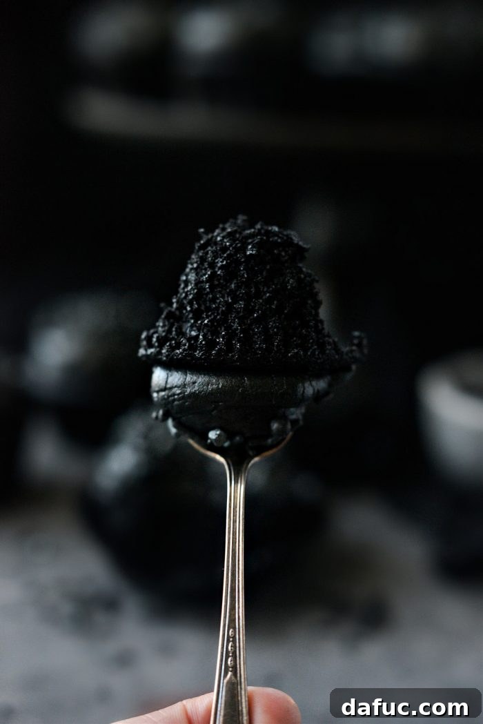 Dark Velvet Delights 31 Black Velvet Cupcakes