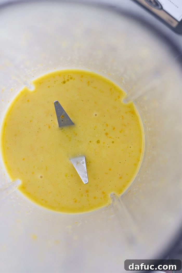 Blended vinaigrette in blender