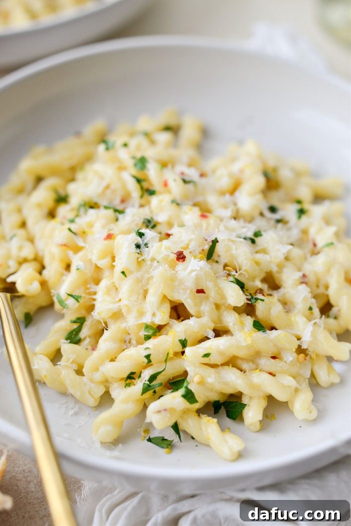 Velvety Lemon Parmesan Pasta 3 Close-up shot of the Creamy Lemon Parmesan Pasta in a skillet