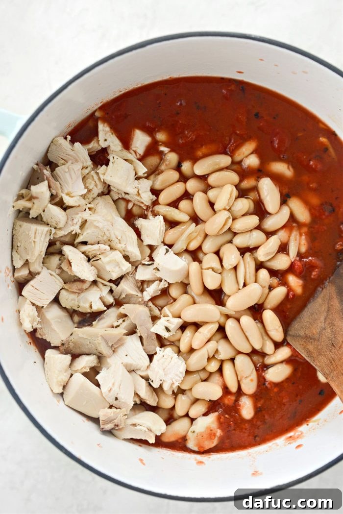 Zesty Buffalo Chicken Chili 11 Chopped chicken and cannellini beans added to the chili base