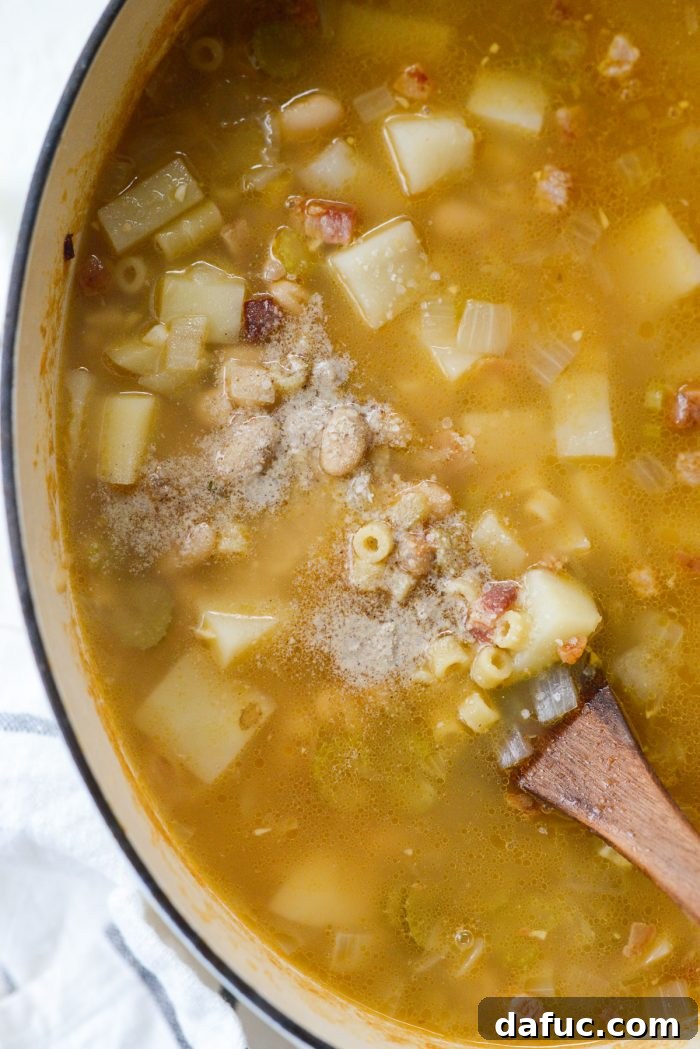 Silken Pasta e Fagioli 20 season soup with salt and white pepper