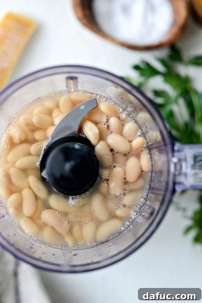Silken Pasta e Fagioli 9 1 can of cannelini beans in food processor