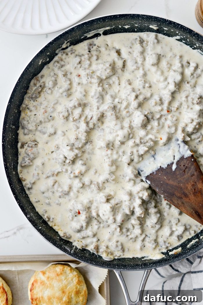 Spicy Farmhouse Breakfast Sausage Gravy 18 Homemade Spicy Breakfast Sausage Gravy