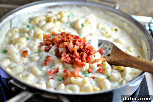 Silky Pancetta, Leek, and Sweet Pea Mac & Cheese 23 Adding crispy pancetta to the macaroni and cheese