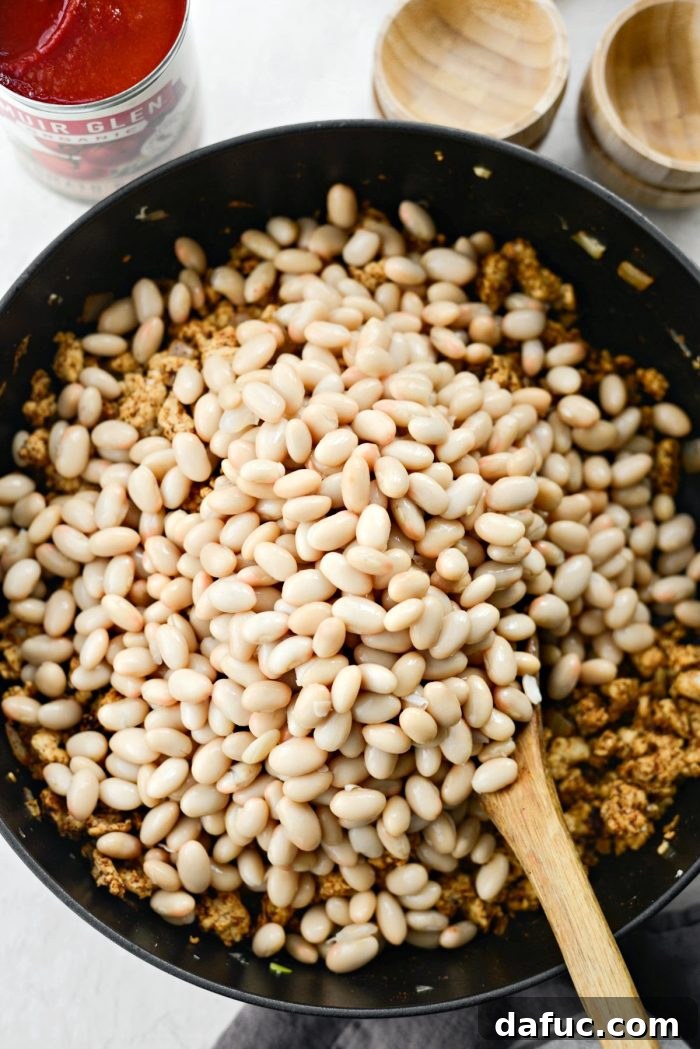 Chipotle White Bean Turkey Chili