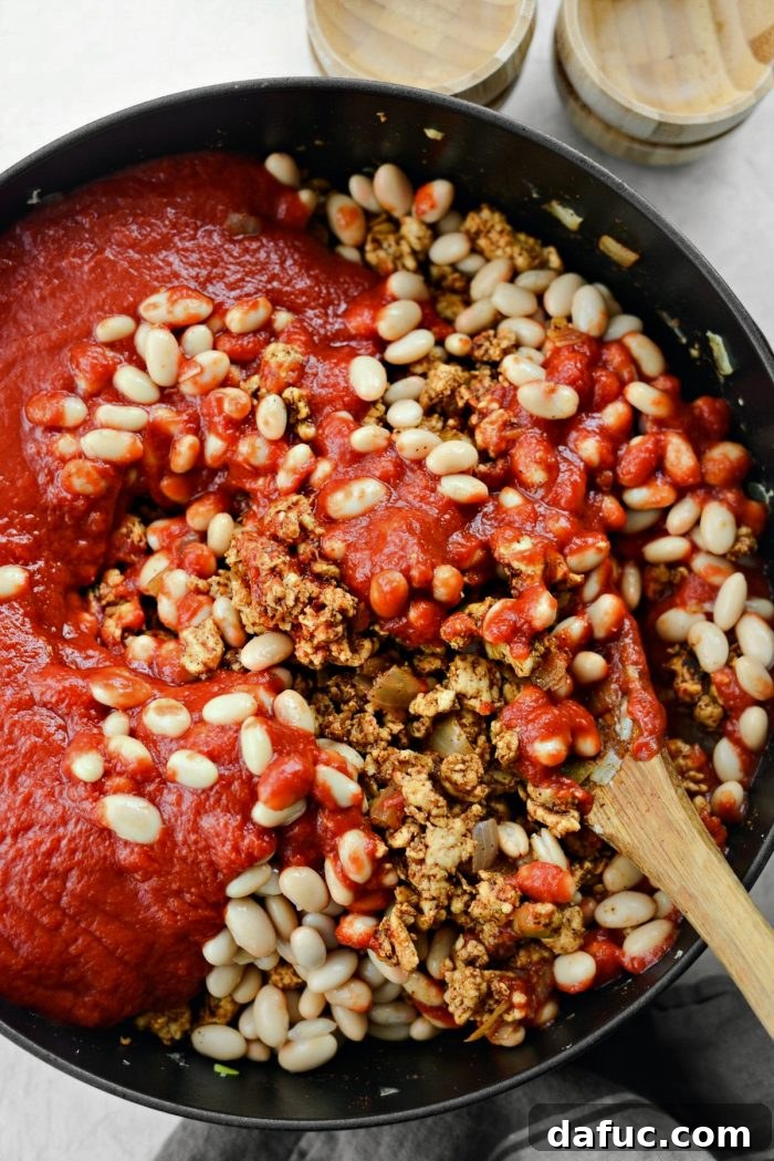 Chipotle White Bean Turkey Chili