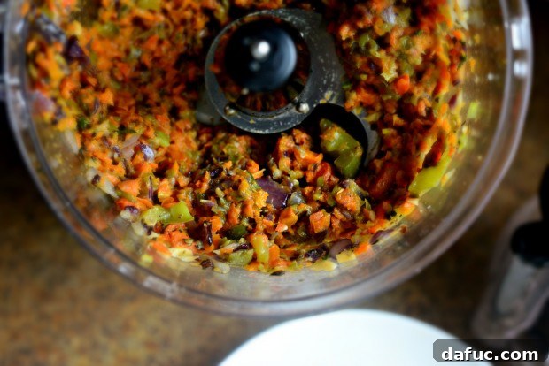 Beyond Tomato Roasted Vegetable Pizza Sauce 19 Roasted Vegetable Pizza Sauce l SimplyScratch.com (16)
