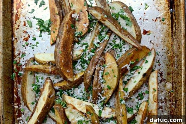 Finished Garlic Parmesan Oven Fries in a bowl