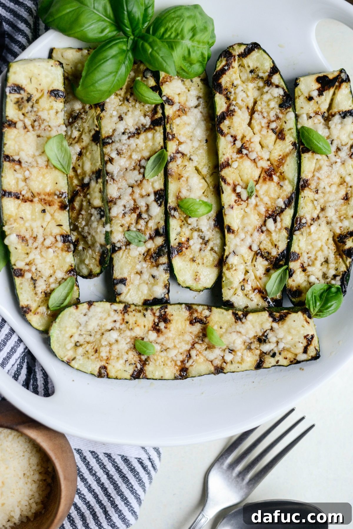 Charred Zucchini with Zesty Lemon, Garlic, and Parmesan 2 Grilled Zucchini with Lemon, Garlic and Parmesan
