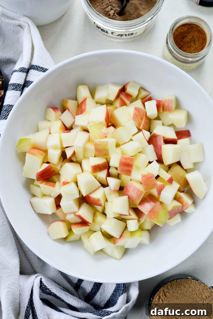 Honeycrisp apples for the filling.