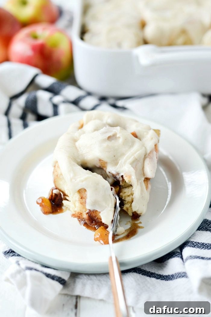 Another close-up of the delicious Apple Pecan Chai Cinnamon Roll. SimplyScratch.com