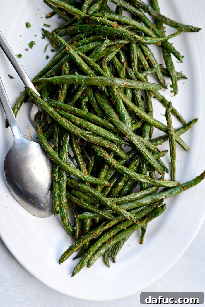 Crispy Air Fryer Green Beans 2 Perfectly cooked Air Fryer Green Beans in a serving bowl