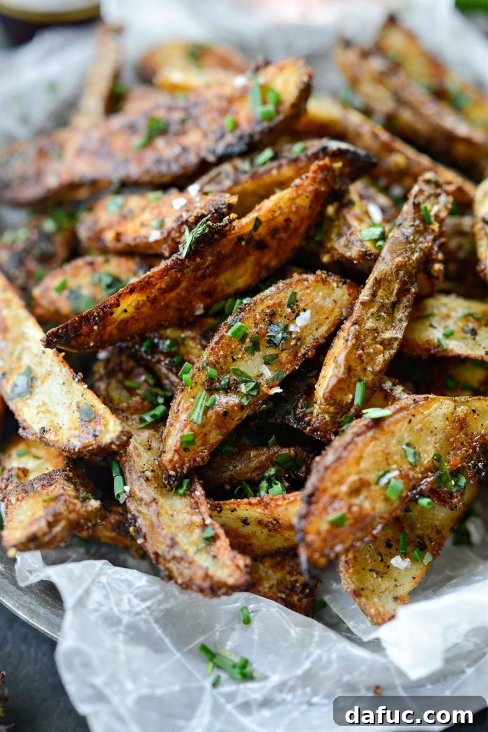 Truffle Parmesan Fries with dipping sauce
